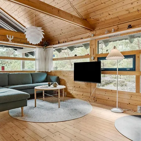 펜션 2 Bedroom In Nexo