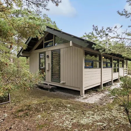 Holiday home 2 Bedroom In Nexo Vester Somarken