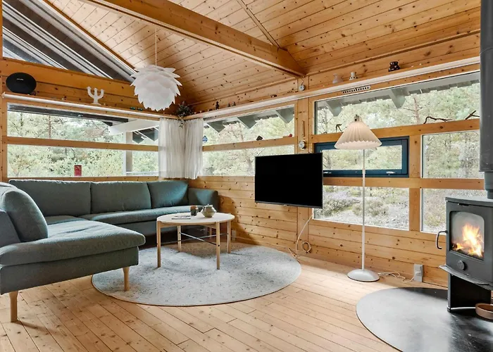 Holiday home 2 Bedroom In Nexo