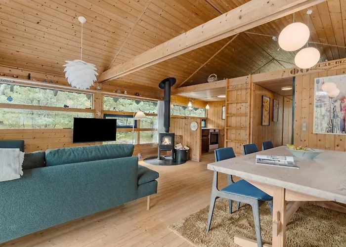 2 Bedroom In Nexo Holiday home *